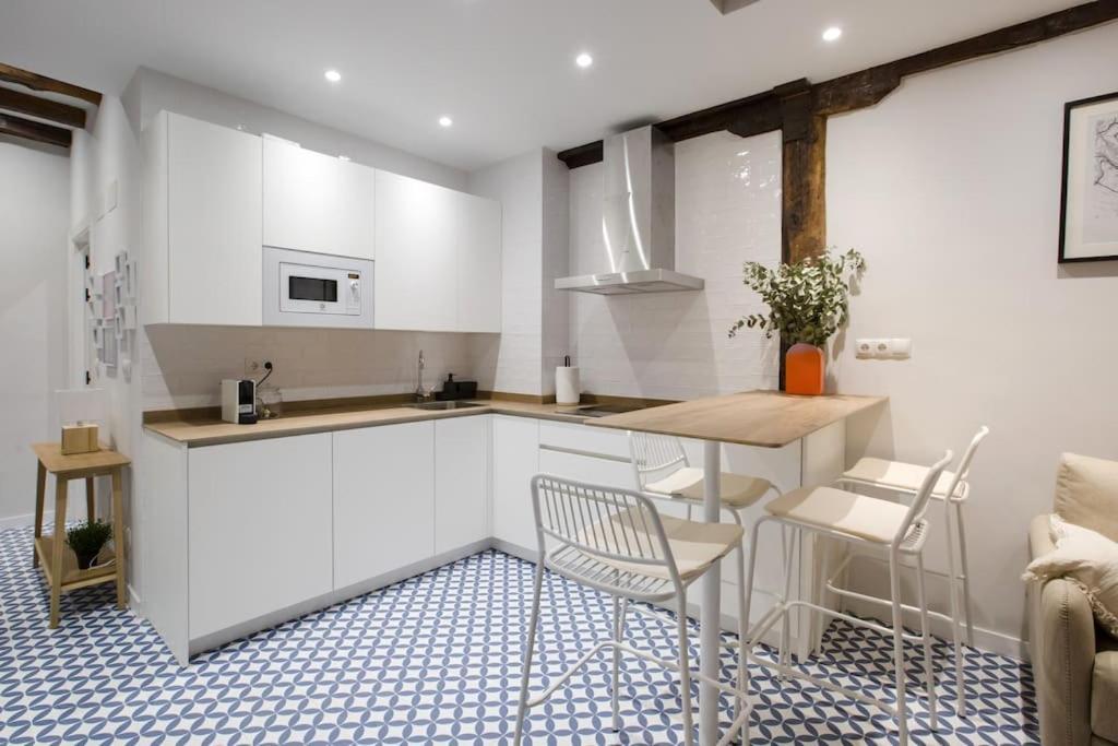 Etxeburu Apartment บิลเบา ภายนอก รูปภาพ