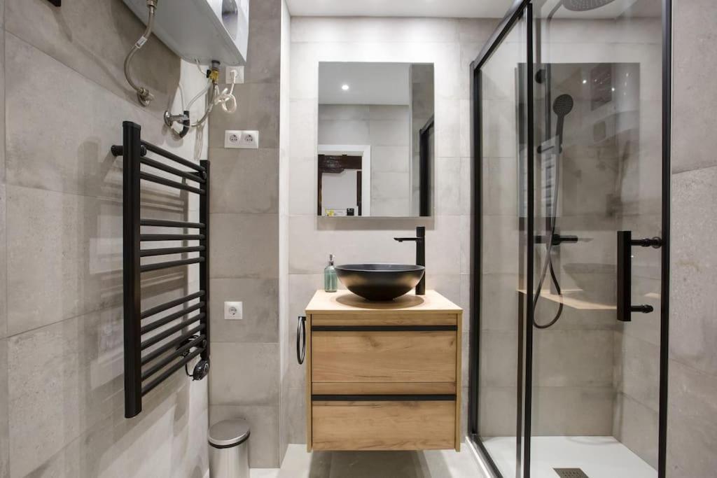 Etxeburu Apartment บิลเบา ภายนอก รูปภาพ